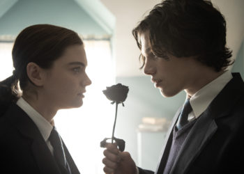 Netflix, in arrivo Il Fabbricante di Lacrime dal successo letterario di Erin Doom