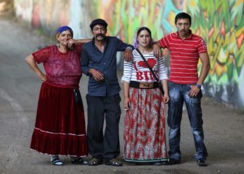 Azzurra Primavera. 100 ritratti oltre l’immagine