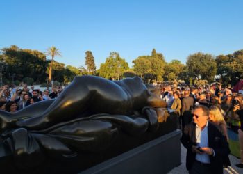 Donna distesa, Botero in mostra a Roma