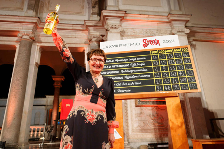 Premio Strega. Donatella Di Pietrantonio vince con “L’età fragile”