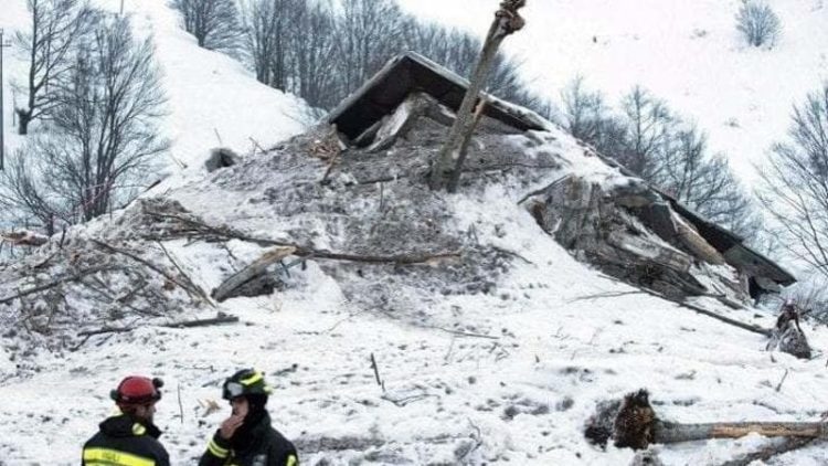 E Poi il silenzio, il disastro di Rigopiano di Paolo Trincia