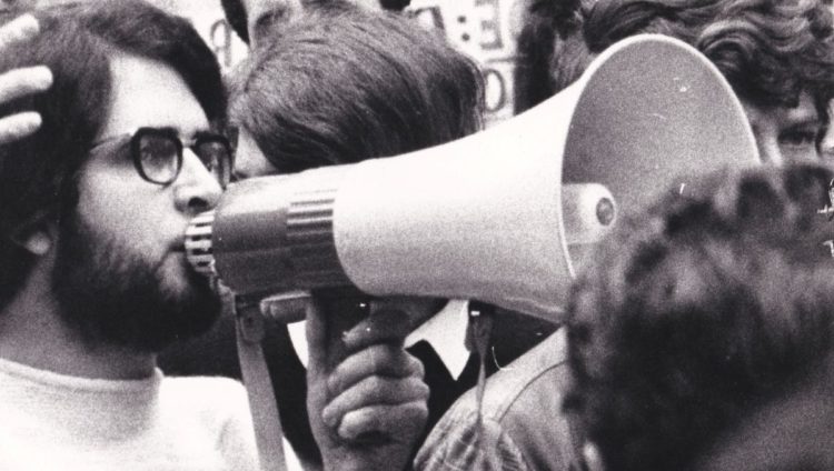 Mauro-Rostagno.-Luomo-che-voleva-cambiare-il-mondo_Archivio_Mauro-Rostagno