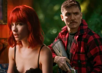 Willa Fitzgerald e Kyle Gallner in Strange Darling
