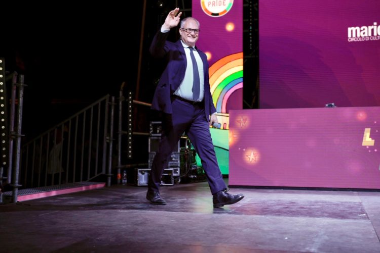 Il sindaco Gualtieri all'inaugurazione della Pride Croisette alle Terme di caracalla