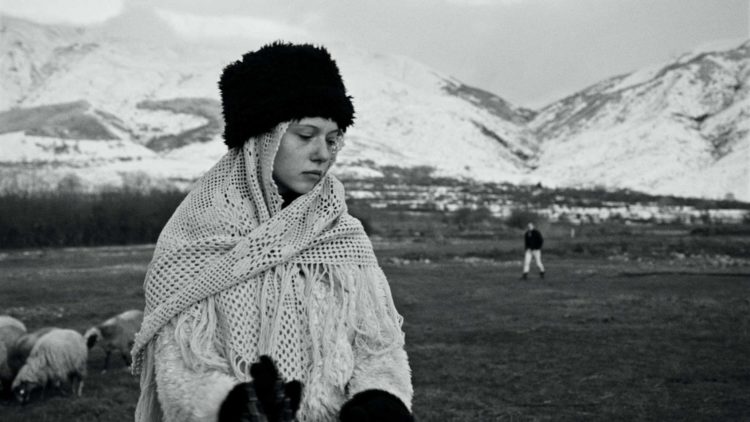 CIRCUITI-IN-CORTO_Still_Majoneze_Giulia-Grandinetti