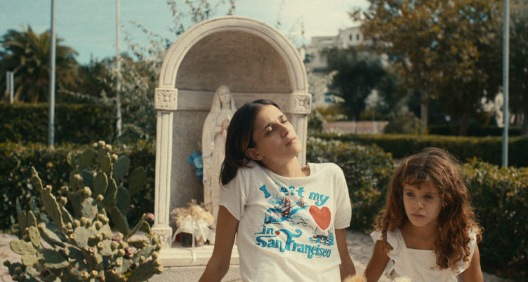 Il rapimento di Arabella, il secondo film di Carolina Cavalli, con protagonisti Benedetta Porcaroli e Chris Pine