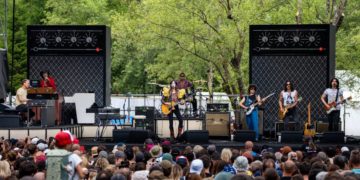 Lucio Corsi, sold out al No Borders Music Festival