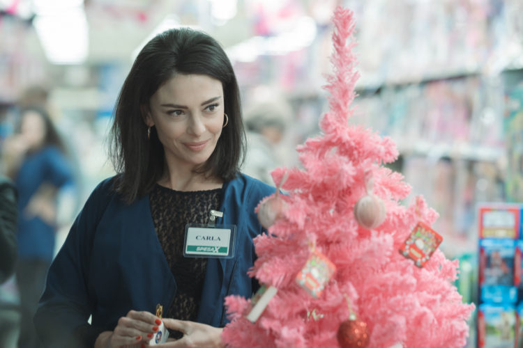 Jasmine Trinca in una scena di La Gioia di Nicolangelo Gelormini, presentato in Concorso alle Giornate degli Autori alla 82ª Mostra Internazionale del Cinema di Venezia (ph. Vision Distribution)