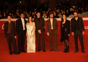 Alla-festa-della-rivoluzione-cast