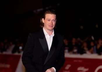 caleb-landry-jones_-red_dracula_fotofondazionecinema