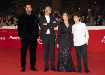edoardo-leo-alessandro-aronadio-teresa-saponangelo-javier-francesco-leoni_red-carpet-per-te_e-manco